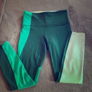 Athleta yoga pants
